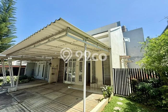 Disewakan! Rumah 3 Kamar Tidur &
3 Kamar Mandi di Sentul, Bogor Disewakan! Rumah 3 Kamar Tidur &
3 Kamar Mandi di Sentul, Bogor
