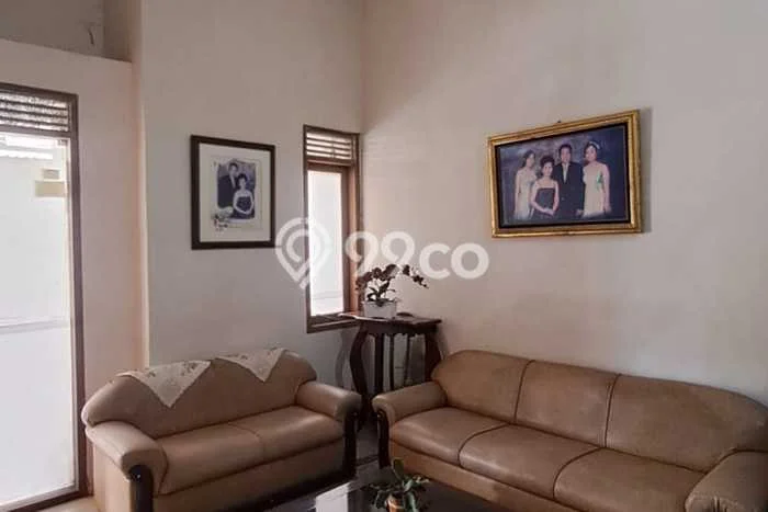 Rumah Luas Asri 2 KT Siap Pakai di Gunung Batu Bandung Rumah Luas Asri 2 KT Siap Pakai di Gunung Batu Bandung