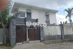 HARGA SPESIAL! Rumah Modern area Denpasar Utara, Denpasar, Luas 400m² LB 400m² Bisa Nego! HARGA SPESIAL! Rumah Modern area Denpasar Utara, Denpasar, Luas 400m² LB 400m² Bisa Nego!