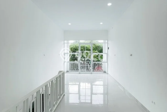 Ruko Dijual di Bekasi LT 60m2 & LB 100m2 Lokasi Terbaik! Ruko Dijual di Bekasi LT 60m2 & LB 100m2 Lokasi Terbaik!