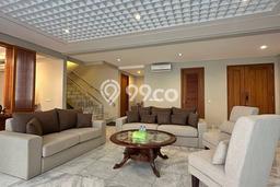Hunian Elit LB 600m2 Siap Huni Desain Elegan di Pondok Indah, Jakarta Selatan Hunian Elit LB 600m2 Siap Huni Desain Elegan di Pondok Indah, Jakarta Selatan