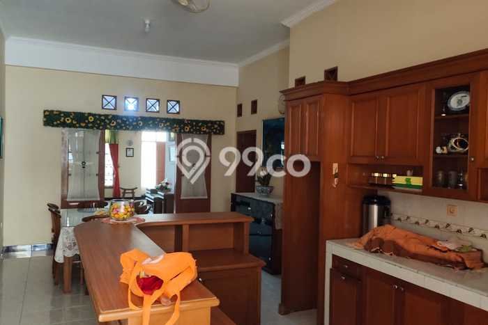 Rumah Modern 5 Kamar LT 225m2 di Pekayon Rumah Modern 5 Kamar LT 225m2 di Pekayon