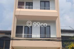 Hunian Mewah Dijual LT 120m2 di Kelapa Gading, Jakarta Utara Hunian Mewah Dijual LT 120m2 di Kelapa Gading, Jakarta Utara