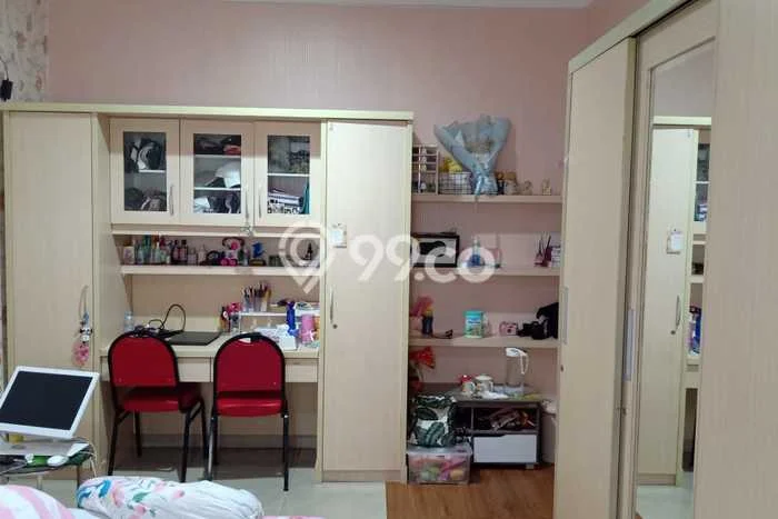 Siap Huni Rumah Mewah 5 Kamar di Kelapa Gading Dekat ke Mana Pun Siap Huni Rumah Mewah 5 Kamar di Kelapa Gading Dekat ke Mana Pun
