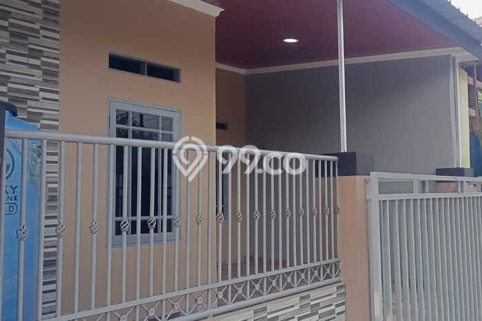 For Sale Hunian Rumah Terawat 2 Kamar di Pejuang, Bekasi For Sale Hunian Rumah Terawat 2 Kamar di Pejuang, Bekasi