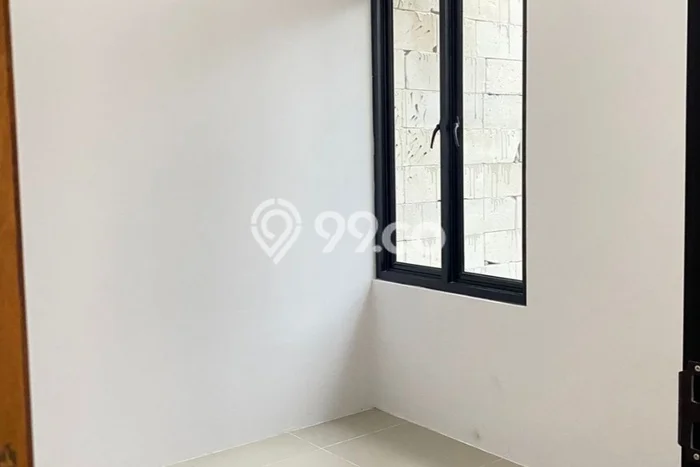Rumah Modern Cantik 3 KT Siap Huni di Ciracas Rumah Modern Cantik 3 KT Siap Huni di Ciracas