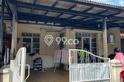 Jual Rumah Strategis Bagus Punya 2 KT di Serpong Utara Tangerang Selatan SHM Jual Rumah Strategis Bagus Punya 2 KT di Serpong Utara Tangerang Selatan SHM