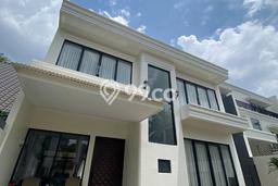 Rumah Elit Modern Tanpa Renovasi di BSD Puspita Loka Tangerang Rumah Elit Modern Tanpa Renovasi di BSD Puspita Loka Tangerang