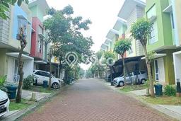 Rumah Minimalis 2 KT di Gading Serpong Tangerang Semi Furnished Rumah Minimalis 2 KT di Gading Serpong Tangerang Semi Furnished