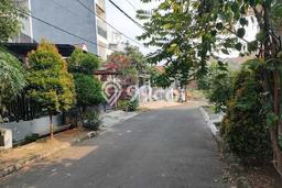 PROPERTI PILIHAN! Rumah area , Luas 98m2m² Bangunan 65m2m² PROPERTI PILIHAN! Rumah area , Luas 98m2m² Bangunan 65m2m²