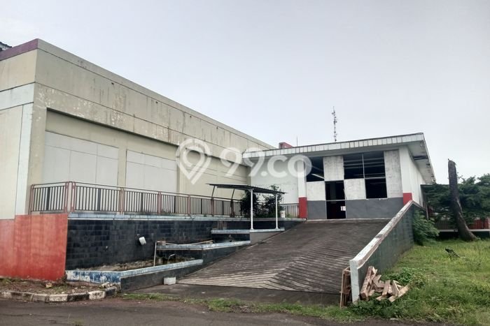 Dijual Gudang di Ciputat Tangerang Selatan LT 24000m2 / LB 8713m2 Dijual Gudang di Ciputat Tangerang Selatan LT 24000m2 / LB 8713m2