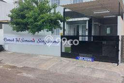 Jual Rumah Minimalis Bagus Punya 3 KT di Serpong Utara Tangerang Selatan SHM Jual Rumah Minimalis Bagus Punya 3 KT di Serpong Utara Tangerang Selatan SHM