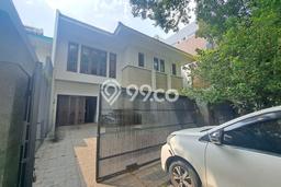 Rumah Eksklusif Siap Huni LT 328m2 di Kebayoran Baru, Jakarta Selatan Rumah Eksklusif Siap Huni LT 328m2 di Kebayoran Baru, Jakarta Selatan