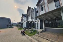 Disewakan Rumah Di Bsd Cluster Yuthica Pertahun Hanya 60juta Disewakan Rumah Di Bsd Cluster Yuthica Pertahun Hanya 60juta
