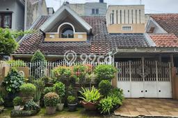 PRIME LOCATION! Rumah Strategis area BSD, Luas 250m² Bangunan 220m² PRIME LOCATION! Rumah Strategis area BSD, Luas 250m² Bangunan 220m²