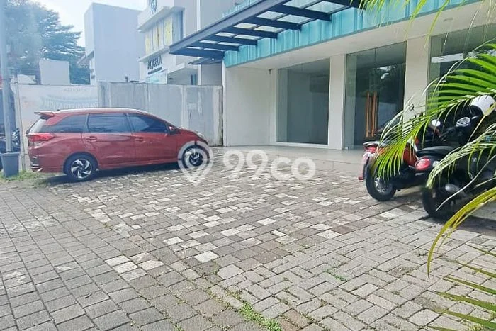 Disewakan Ruko di Kawasan Ramai BSD The Icon Luas 1000m2 Disewakan Ruko di Kawasan Ramai BSD The Icon Luas 1000m2
