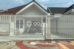 Rumah Pinggir Jalan Nusaloka Bsd City ,bisa Untuk Usaha Dan Kantorr Rumah Pinggir Jalan Nusaloka Bsd City ,bisa Untuk Usaha Dan Kantorr
