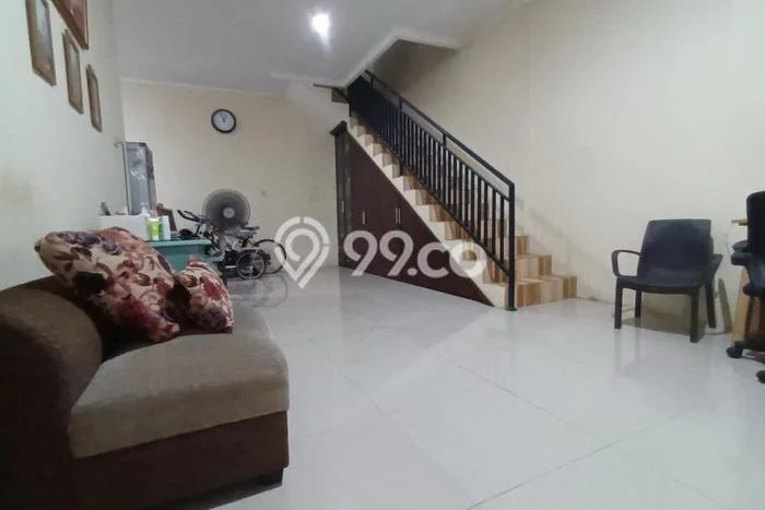 For Sale Hunian Rumah Terawat 2 KT di Taman Royal, Tangerang For Sale Hunian Rumah Terawat 2 KT di Taman Royal, Tangerang