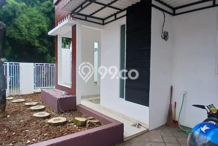 Rumah Luxury Modern Tanpa Renovasi di Gading Serpong Tangerang Rumah Luxury Modern Tanpa Renovasi di Gading Serpong Tangerang