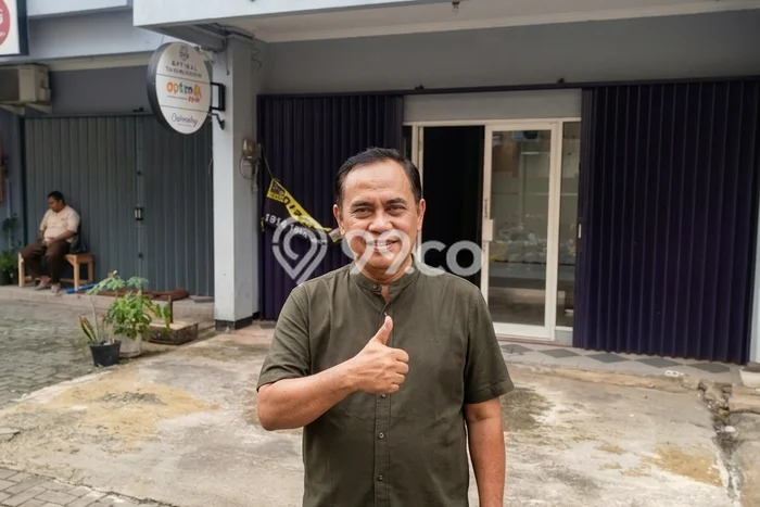 Disewakan Ruko di Kawasan Ramai Bintaro Luas 140m2 Disewakan Ruko di Kawasan Ramai Bintaro Luas 140m2