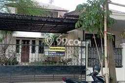 Disewakan! Rumah 3 Kamar Tidur &
3 Kamar Mandi di Bintaro, Tangerang Selatan Disewakan! Rumah 3 Kamar Tidur &
3 Kamar Mandi di Bintaro, Tangerang Selatan
