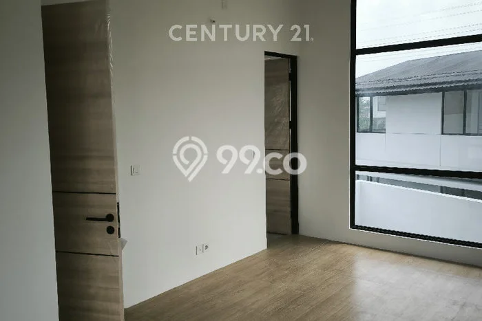 Rumah Sewa Tangerang LT 150m2 LB 88m2 Kawasan Lippo Karawaci Rumah Sewa Tangerang LT 150m2 LB 88m2 Kawasan Lippo Karawaci