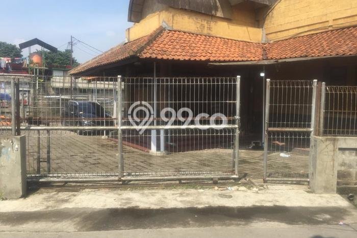 Komersial Strategis Kawasan Buah Batu, Luas 600m², Mainroad, Tingkat Keramaian Tinggi Komersial Strategis Kawasan Buah Batu, Luas 600m², Mainroad, Tingkat Keramaian Tinggi