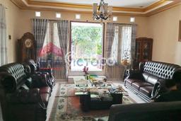 PROPERTI PILIHAN! Rumah Nyaman di Sanankulon, LT 600m2m² LB 200m2m² PROPERTI PILIHAN! Rumah Nyaman di Sanankulon, LT 600m2m² LB 200m2m²