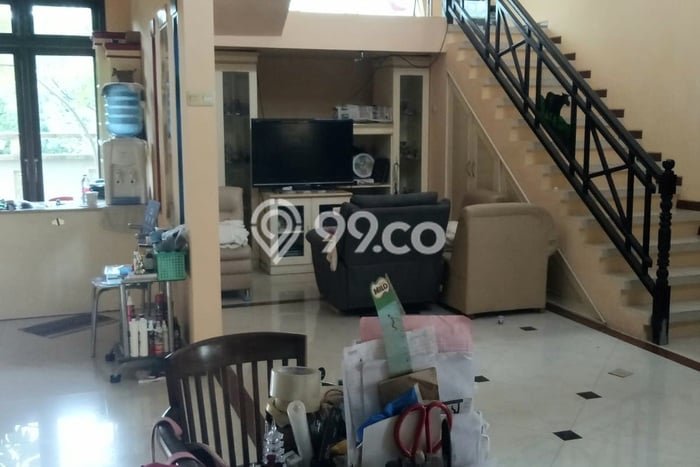 Rumah Disewakan Malang LT 350m2 LB 400m2 Area Villa Puncak Tidar Rumah Disewakan Malang LT 350m2 LB 400m2 Area Villa Puncak Tidar