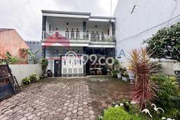 Dijual Cepat Rumah LB 230m2m² di Area Premium, Malang Dijual Cepat Rumah LB 230m2m² di Area Premium, Malang