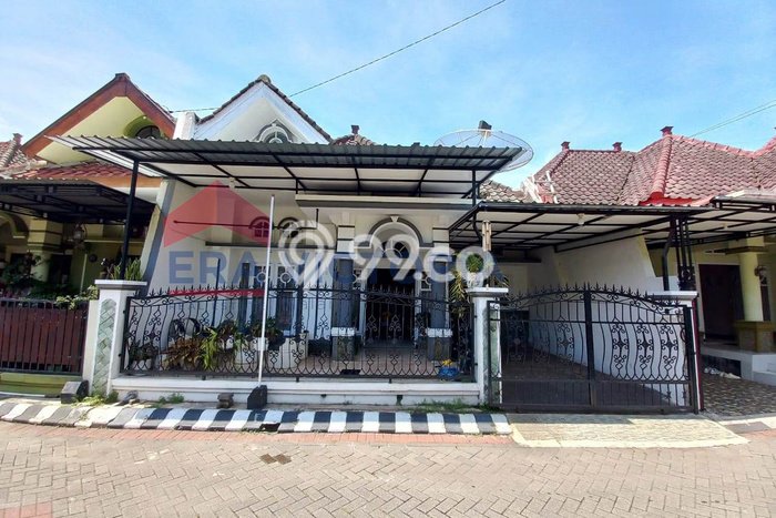 BEST OFFER! Rumah Nyaman di Singosari, Luas 144m2m² LB 120m2m² BEST OFFER! Rumah Nyaman di Singosari, Luas 144m2m² LB 120m2m²
