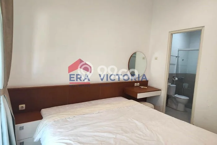 Rumah Premium di , 3 KT, Area Nyaman, Luas 210m2m² LB 106m2m² Rumah Premium di , 3 KT, Area Nyaman, Luas 210m2m² LB 106m2m²