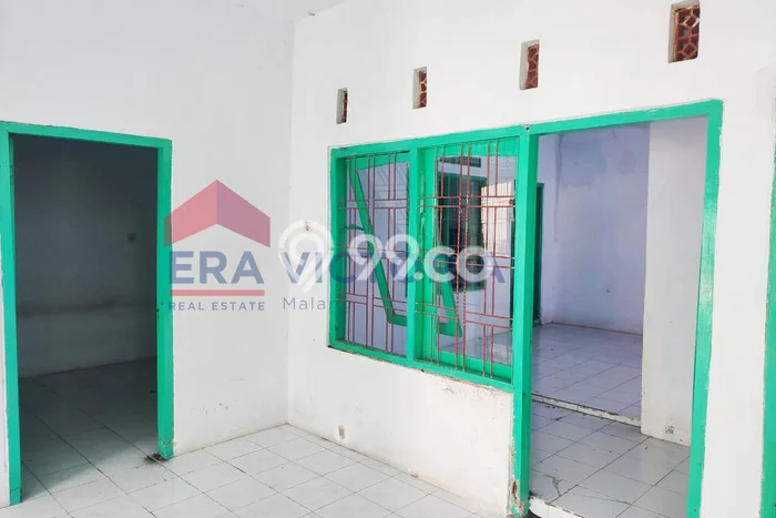 SPECIAL PRICE! Rumah Asri lokasi Kejayan, Luas 148m2m² LB 48m2m² SPECIAL PRICE! Rumah Asri lokasi Kejayan, Luas 148m2m² LB 48m2m²