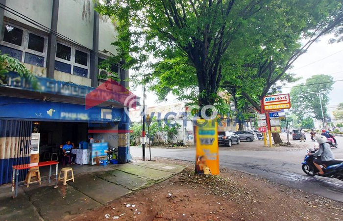 Area Strategis! Disewakan Ruko Lokasi Blimbing, Malang Cocok untuk Bisnis Area Strategis! Disewakan Ruko Lokasi Blimbing, Malang Cocok untuk Bisnis