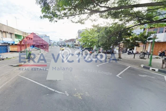 LOKASI STRATEGIS! Ruko di Padang Kota, Luas 200m², Kawasan Komersial LOKASI STRATEGIS! Ruko di Padang Kota, Luas 200m², Kawasan Komersial