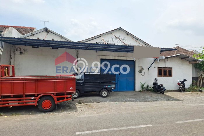 FOR SALE! Gudang di Pakisaji Malang, LT 530m2, LB 456m2 FOR SALE! Gudang di Pakisaji Malang, LT 530m2, LB 456m2