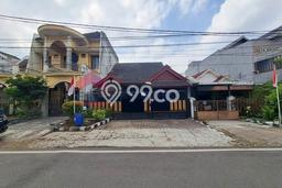 Rumah Nyaman 3 KT Luas Tanah 169m2m² di Blimbing, Malang Rumah Nyaman 3 KT Luas Tanah 169m2m² di Blimbing, Malang