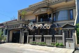 Dijual Rumah Mewah Megah Dengan View Cantik di Dharma Husada, Surabaya Dijual Rumah Mewah Megah Dengan View Cantik di Dharma Husada, Surabaya
