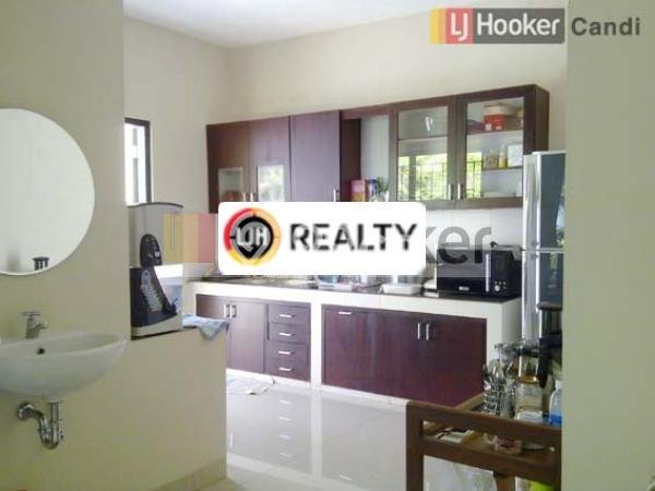 Rumah Luxury Modern Tanpa Renovasi di Bukit Sari Semarang Rumah Luxury Modern Tanpa Renovasi di Bukit Sari Semarang