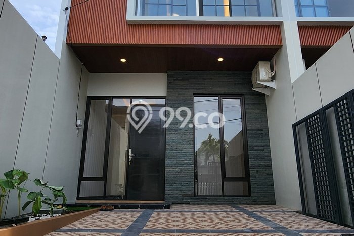 Rumah Strategis Minimalis Lb 122m2 di Rungkut, Surabaya Rumah Strategis Minimalis Lb 122m2 di Rungkut, Surabaya