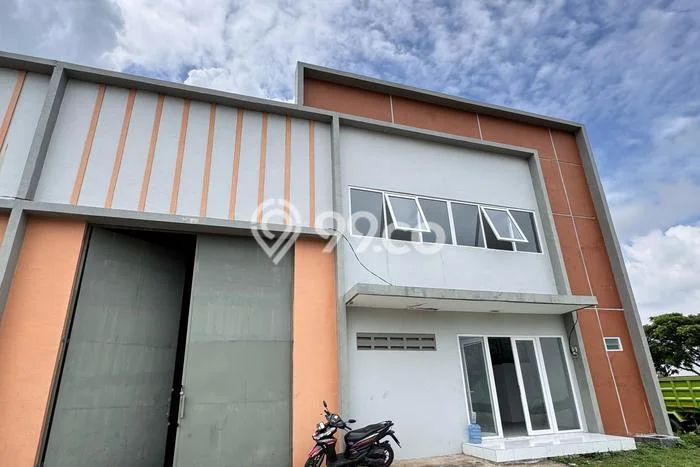 Gudang Dijual Lokasi Stratagis di Pakuhaji Tangerang Cocok untuk Investasi Gudang Dijual Lokasi Stratagis di Pakuhaji Tangerang Cocok untuk Investasi