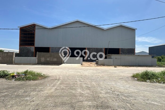 Unit Gudang Paling Strategis di Pakuhaji Tangerang dengan LB 800m2 Unit Gudang Paling Strategis di Pakuhaji Tangerang dengan LB 800m2
