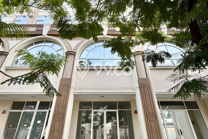 Untuk Dijual! Ruko di Pantai Indah Kapuk Jakarta Utara LT 67m2 / LB 200m2 Kawasan Bisnis Untuk Dijual! Ruko di Pantai Indah Kapuk Jakarta Utara LT 67m2 / LB 200m2 Kawasan Bisnis