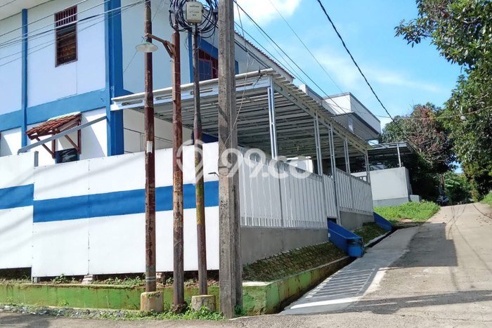 Rumah Strategis Minimalis Lb 420m2 di Beji, Depok Rumah Strategis Minimalis Lb 420m2 di Beji, Depok