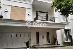 Rumah Eksklusif Dijual LT 764m2 di Cilandak, Jakarta Selatan Rumah Eksklusif Dijual LT 764m2 di Cilandak, Jakarta Selatan