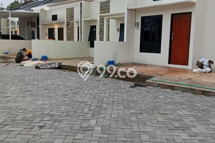 Jual Rumah Murah Meriah Banyumanik Punya 2 Kamar & LT 70m2 Jual Rumah Murah Meriah Banyumanik Punya 2 Kamar & LT 70m2