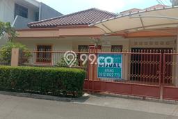For Sale! Luxury House LT 264m2 Desain Modern di Kemanggisan For Sale! Luxury House LT 264m2 Desain Modern di Kemanggisan