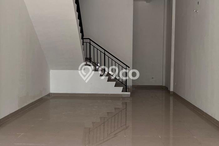Area Ramai! Ruko Dijual di Golf Island untuk Bisnis Luas Bangunan 200m2 Area Ramai! Ruko Dijual di Golf Island untuk Bisnis Luas Bangunan 200m2