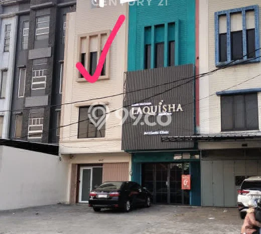 Ruko Dijual di Prime Area Jakarta Barat Luas 250m2 Ruko Dijual di Prime Area Jakarta Barat Luas 250m2