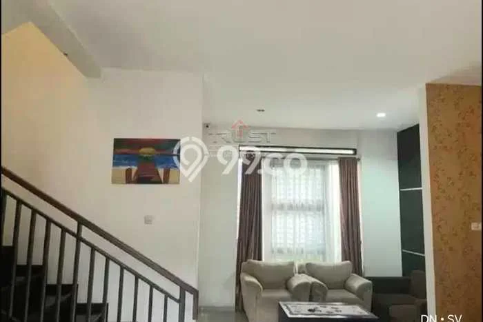Disewakan! Rumah 2 Kamar Tidur &
3 Kamar Mandi di Sektor 7-Bintaro, Tangerang Selatan Disewakan! Rumah 2 Kamar Tidur &
3 Kamar Mandi di Sektor 7-Bintaro, Tangerang Selatan